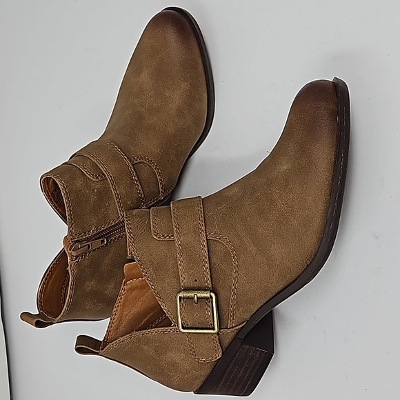 Lucky Brand Bermer Buckle Zipper Stacked Heel Ankle Boots Womans Size 7 1/2M - Picture 1 of 11